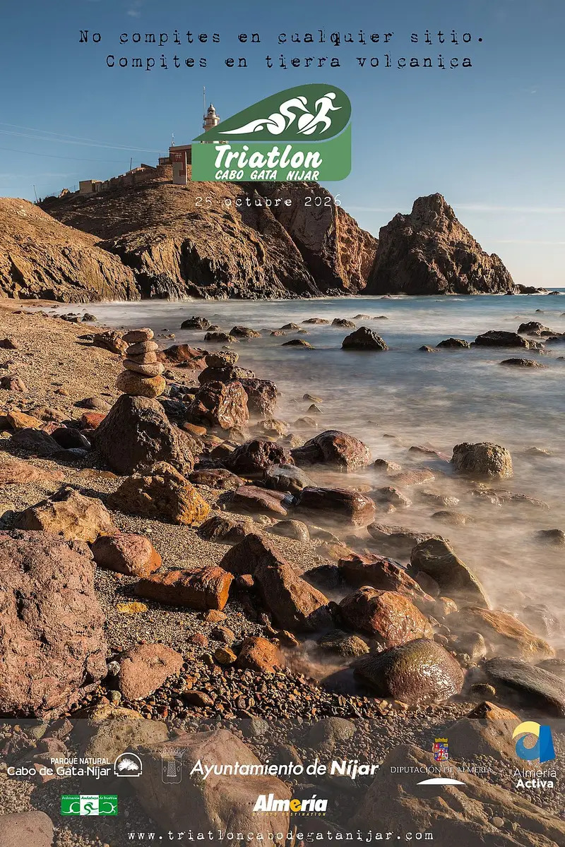 Almería Activa. Eventos de interés turístico deportivo. Triatlón Cabo de Gata 25-10-26